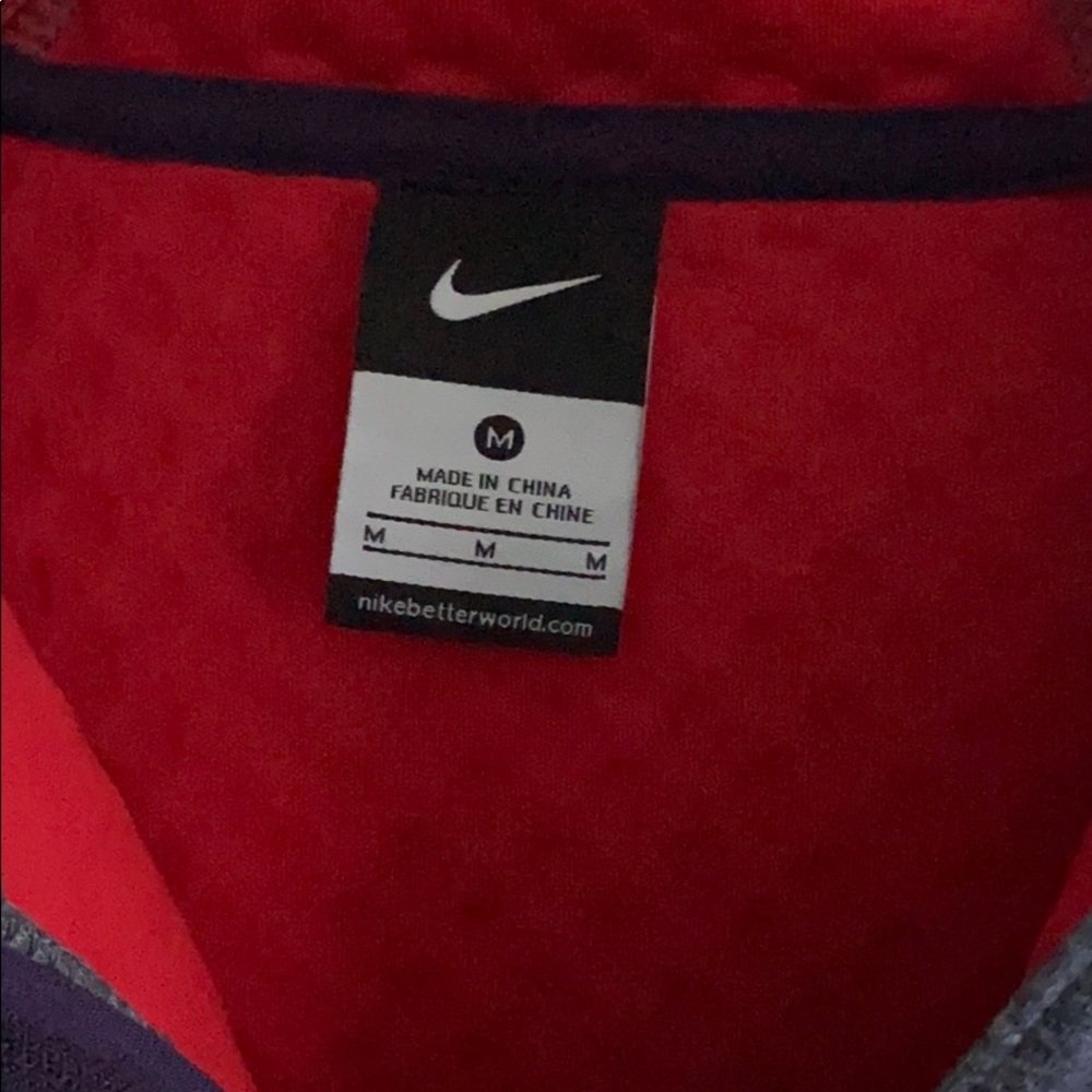 Like new! Nike Sphere full zip sweatshirt - Picture 3 of 3